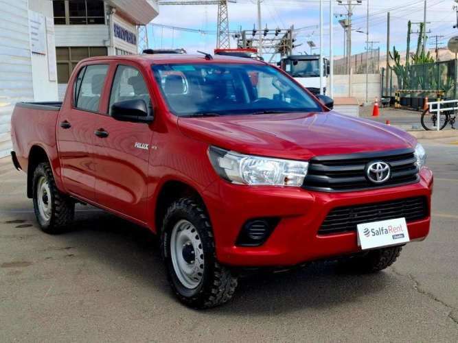 TOYOTA HILUX 2023