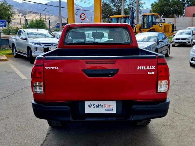 TOYOTA HILUX 2023