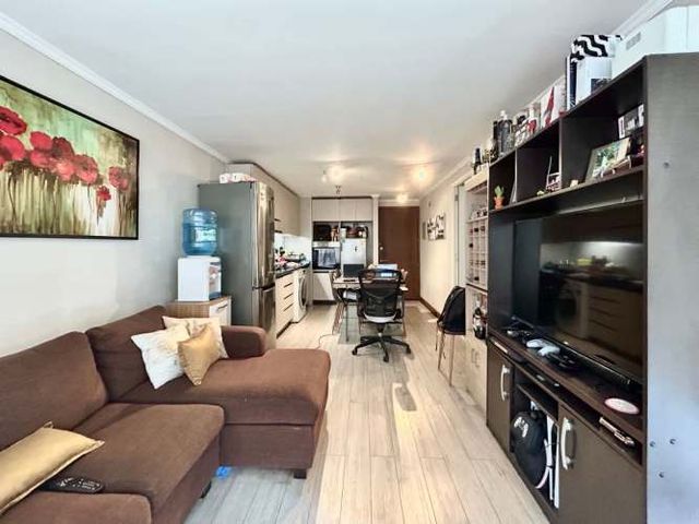 Departamento en venta en Metro Santa Ana