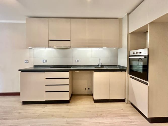 Departamento en venta en Metro Santa Ana