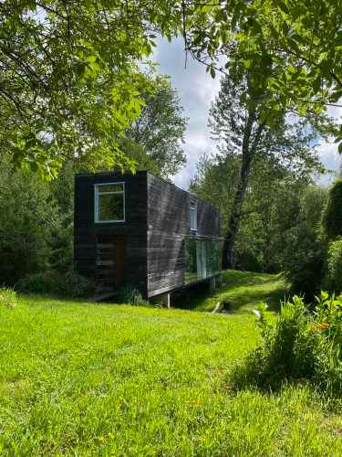 Se vende casa en parcela con orilla de rio Calle Calle.