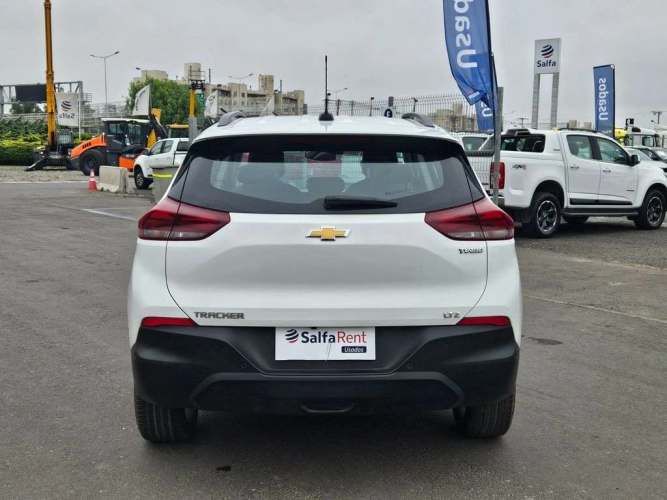 CHEVROLET TRACKER 2024