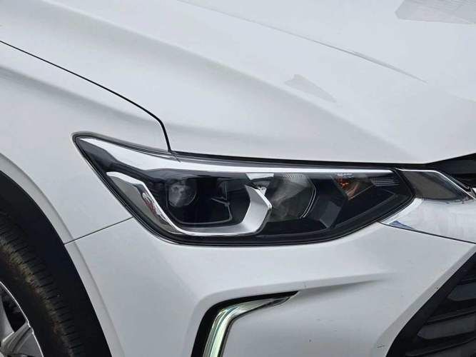 CHEVROLET TRACKER 2024