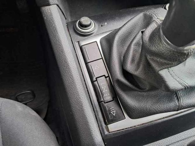 VOLKSWAGEN AMAROK 2021