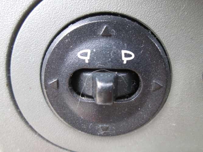 CHEVROLET SAIL LT 1.4 2012