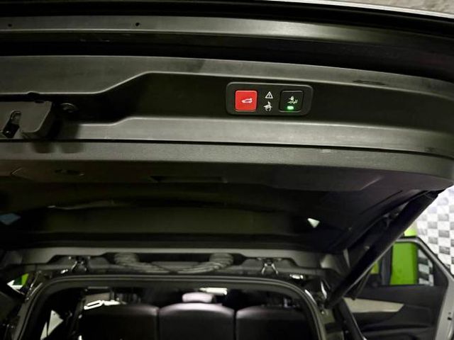 PEUGEOT 5008 GT BLACK PACK DIESEL