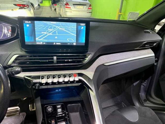 PEUGEOT 5008 GT BLACK PACK DIESEL