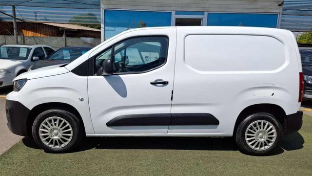 PEUGEOT PARTNER 2022 TURBO DIESEL 1.6 FULL EQUIPO