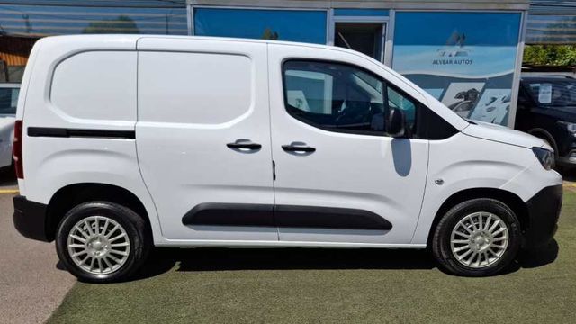 PEUGEOT PARTNER 2022 TURBO DIESEL 1.6 FULL EQUIPO