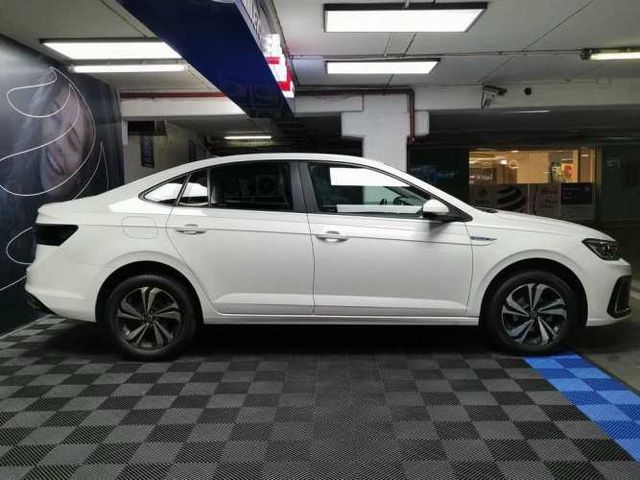 VOLKSWAGEN VIRTUS 2024