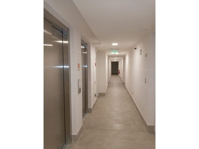 Arriendo Dpto Estudio – Piso 12 · ORIENTE · Edificio Upper Design · Santa Isabel  CLP