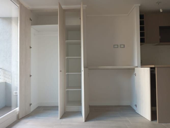 Arriendo Dpto Estudio – Piso 12 · ORIENTE · Edificio Upper Design · Santa Isabel  CLP