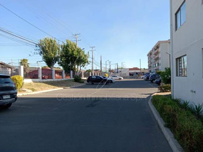 Departamento 3 dormitorios condominio Parque Italia