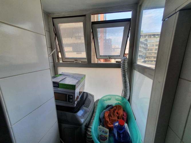 AMPLIO DPTO CON 2 ESTACIONAMIENTOS Y BODEGA (132480)