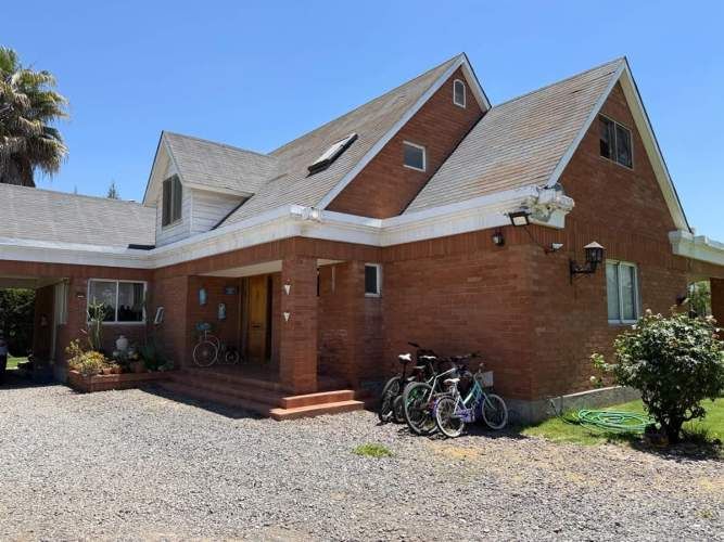 CASA PARCELA EN CONDOMINIO DE ALTA PLUSVALÍA EN CHICUREO