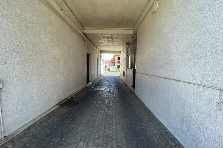 Se arrienda hotel / edificio comercial