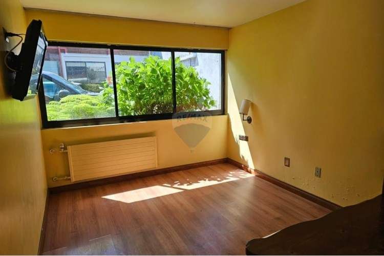 Se arrienda hotel / edificio comercial