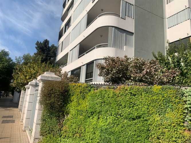 DEPARTAMENTO Amplio departamento en corazón del barrio El Golf