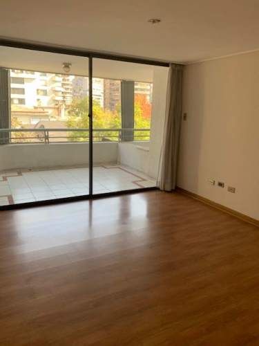 DEPARTAMENTO Amplio departamento en corazón del barrio El Golf