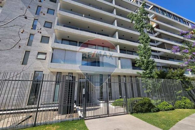 Oficina a pasos del metro los dominicos