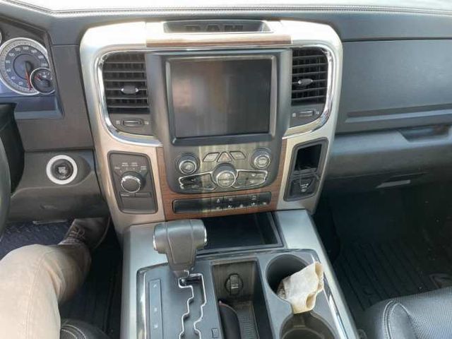 DODGE RAM 1500 5.7 V8 HEMI AT 4X4 2017