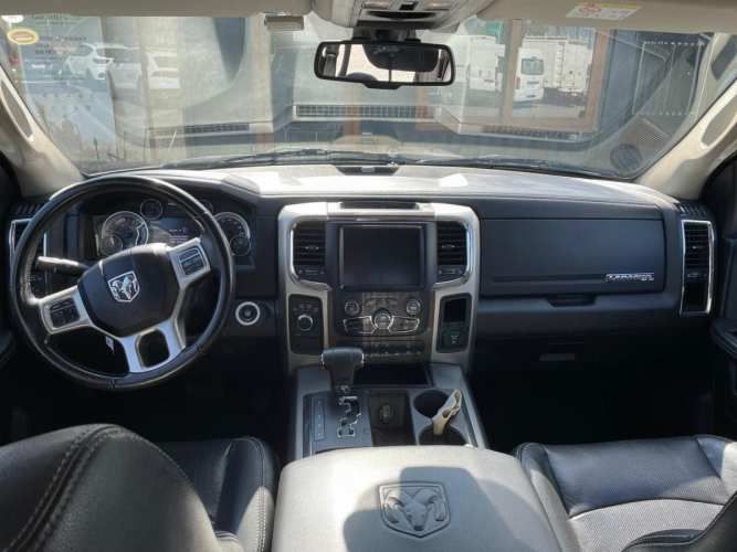 DODGE RAM 1500 5.7 V8 HEMI AT 4X4 2017