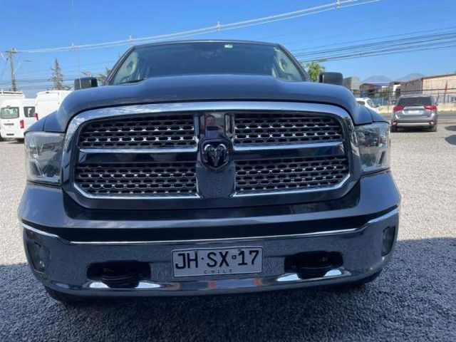 DODGE RAM 1500 5.7 V8 HEMI AT 4X4 2017
