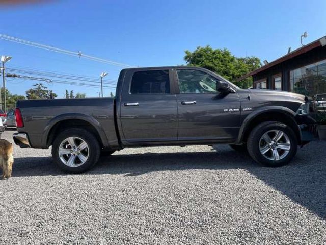 DODGE RAM 1500 5.7 V8 HEMI AT 4X4 2017