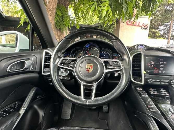 PORSCHE CAYENNE 3.6 V6 PLATINUM EDITION  2017