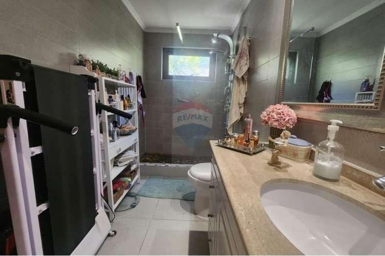 Espectacular casa en condominio - chicureo