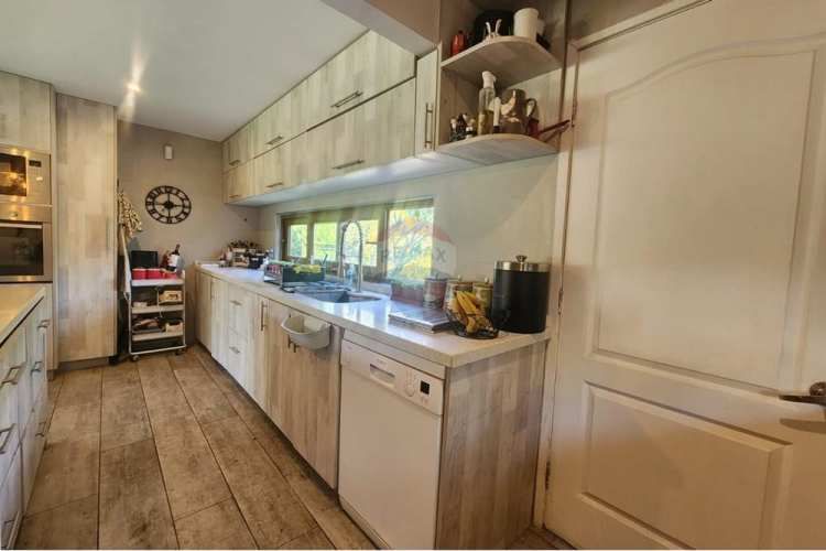 Espectacular casa en condominio - chicureo