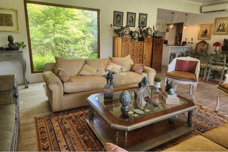 Espectacular casa en condominio - chicureo