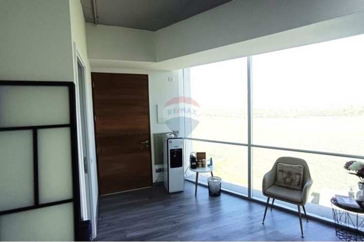 ¡oficina ideal en chicureo, inversión perfecta!