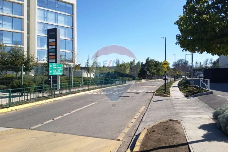 ¡oficina ideal en chicureo, inversión perfecta!