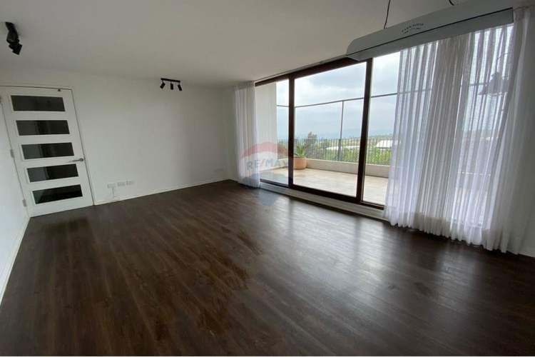 3d + 2b + con gran terraza con parrilla!