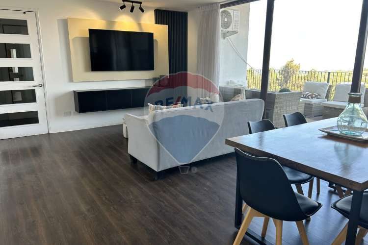 3d + 2b + con gran terraza con parrilla!