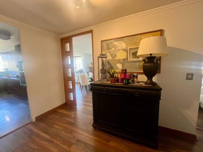 Departamento En Venta En Las Condes Con Terraza