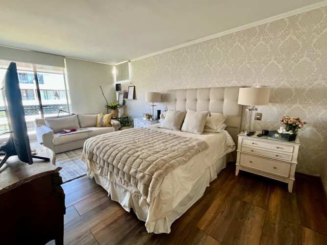 Departamento En Venta En Las Condes Con Terraza