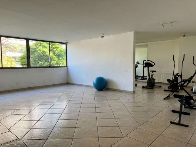 Departamento En Venta En Las Condes Con Terraza