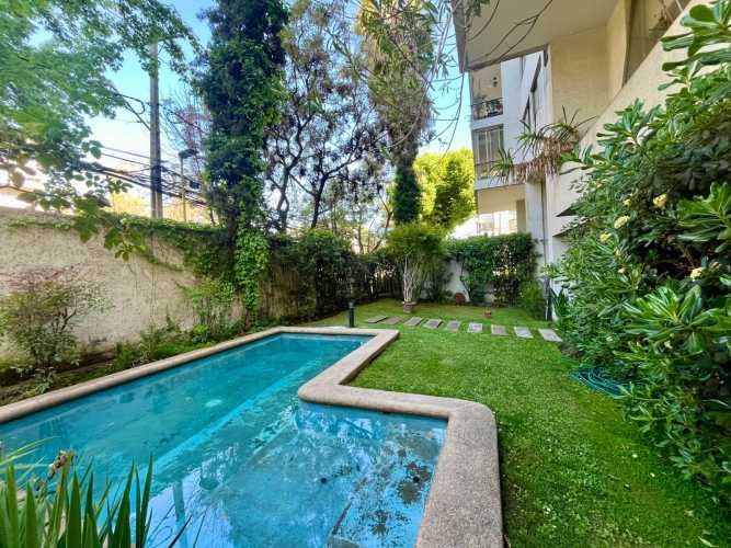 Departamento En Venta En Las Condes Con Terraza