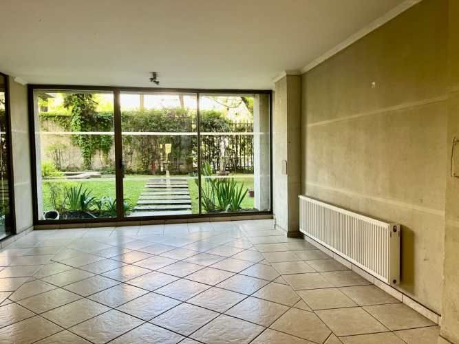 Departamento En Venta En Las Condes Con Terraza