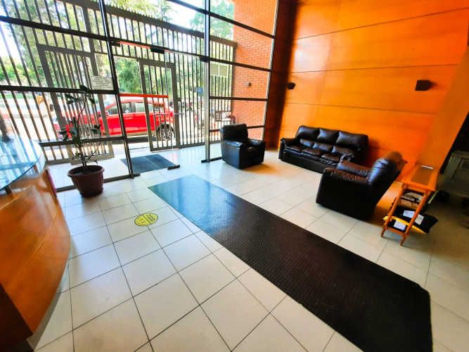 Plaza Brasil, 3 habitaciones, estacionamiento y bodega