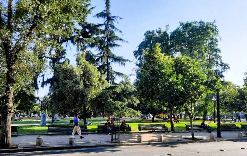 Plaza Brasil, 3 habitaciones, estacionamiento y bodega