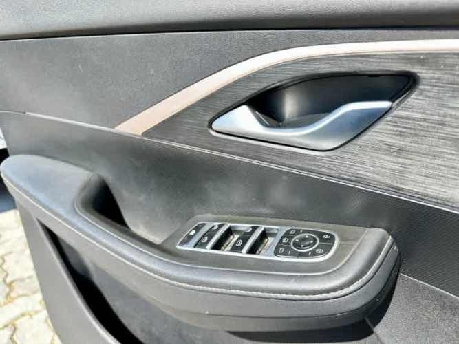 Omoda C5 1.5 T Luxury At 2025