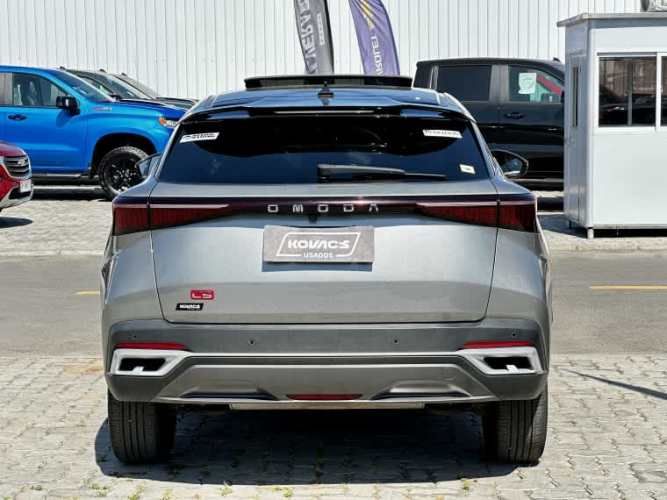 Omoda C5 1.5 T Luxury At 2025