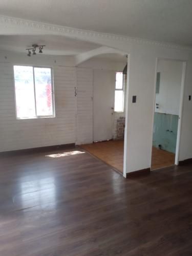 ACOGEDORA CASA EN VENTA (3D-1B) - PSJE. REINILLA, PUENTE ALTO