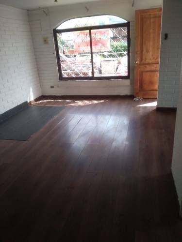 ACOGEDORA CASA EN VENTA (3D-1B) - PSJE. REINILLA, PUENTE ALTO