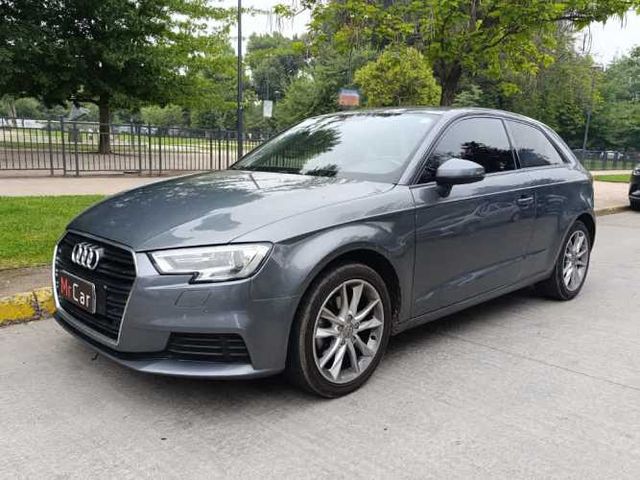 AUDI A3 2017