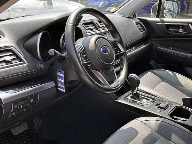 SUBARU OUTBACK 2019