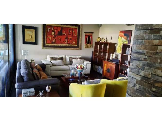 Magnífica Casa Mediterranea No Perimetral En Piedra Roja